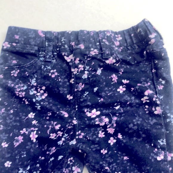 Joe Fresh Size 18-24 Months Navy Floral Jeans - Picture 3 of 4